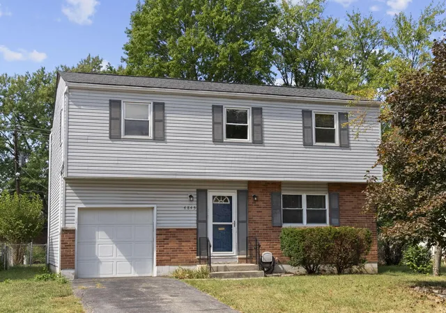 Photo 2 of Single family home for sale at 4845 Bourke Rd, Columbus, OH 43229 | MLS# 226028197 | Listing updated on 2026-07-29
