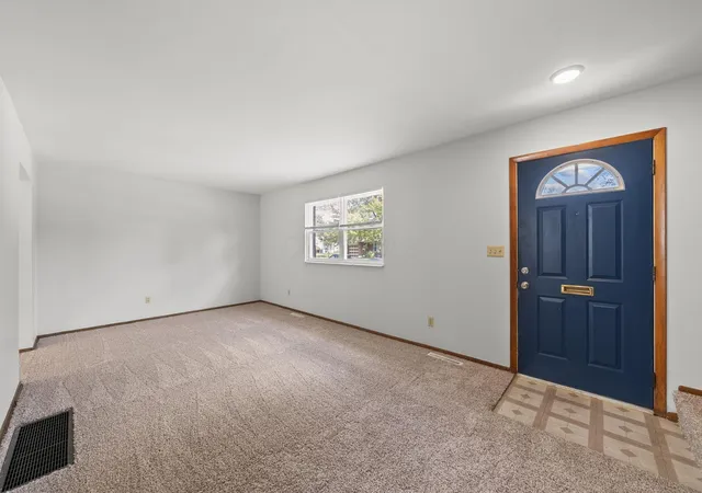Photo 3 of Single family home for sale at 4845 Bourke Rd, Columbus, OH 43229 | MLS# 226028197 | Listing updated on 2026-07-29