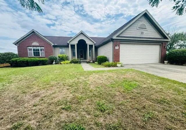 2nd image of 1716 Fern Trail Dr, Lancaster, OH 43130 | MLS# 226027901