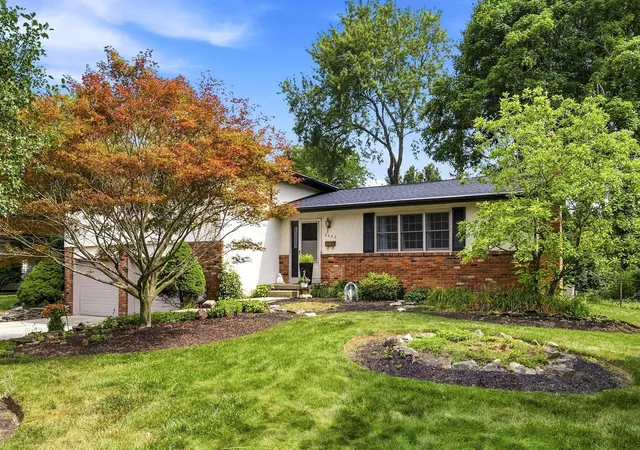Photo 3 of Single family home for sale at 2445 Haverford Rd, Columbus, OH 43220 | MLS# 226027419 | Listing updated on 2026-09-13