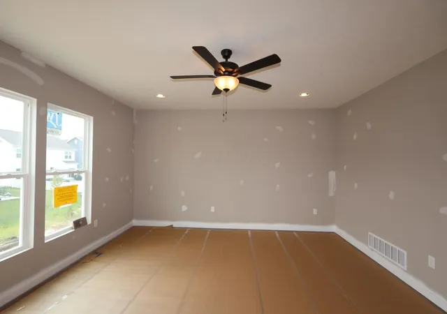 3rd image of 4602 Pinnacle Quarry Dr, Grove City, OH 43123 | MLS# 226027165
