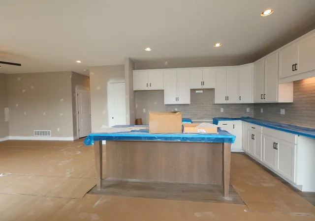 4th image of 4602 Pinnacle Quarry Dr, Grove City, OH 43123 | MLS# 226027165