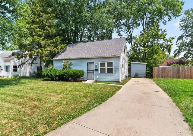 Photo 2 of Single family home for sale at 1000 Colgate Rd, Columbus, OH 43213 | MLS# 226027394 | Listing updated on 2026-09-18