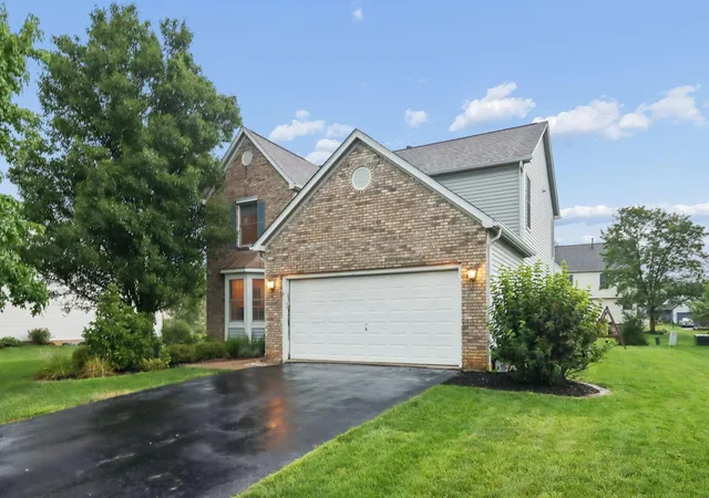 Photo 2 of Single family home for sale at 4367 Marilyn Dr, Lewis Center, OH 43035 | MLS# 226027298 | Listing updated on 2026-09-11
