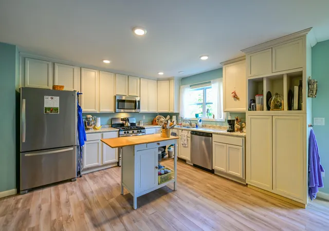 Photo 4 of Single family home for sale at 39088 Mcdaniel Rd, Nelsonville, OH 45764 | MLS# 226027179 | Listing updated on 2026-08-23
