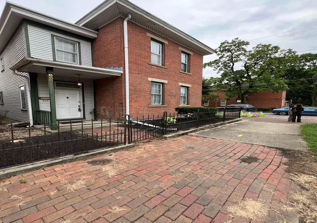 Photo 2 of Single family home for sale at 660 City Park Ave, Columbus, OH 43206 | MLS# 226027542 | Listing updated on 2026-09-12