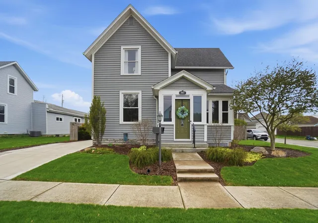 Photo 1 of Sale Pending at 427 W Charles St, Bucyrus, OH 44820 | MLS# 226027235 | Listing updated on 2026-08-20