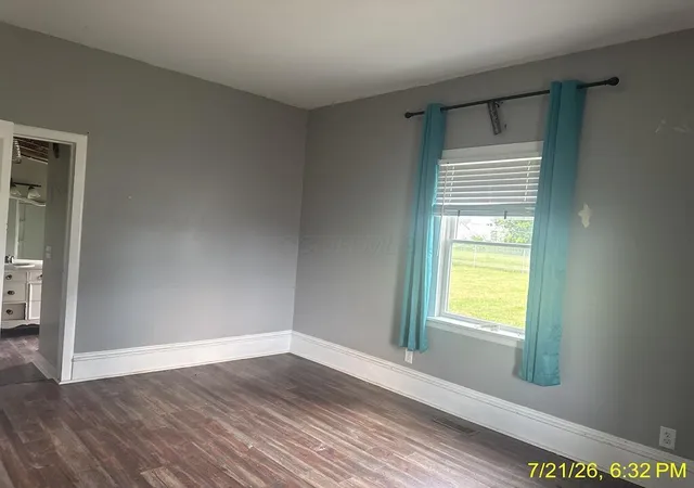 5th image of 121 W Center St, London, OH 43140 | MLS# 226027205