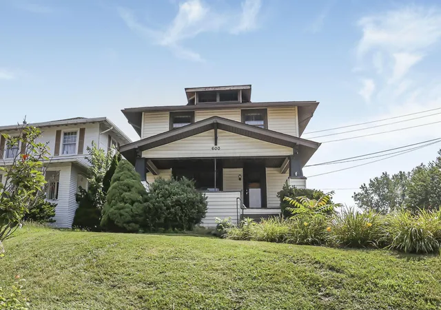 Photo 1 of Single family home for sale at 600 Clark St, Cambridge, OH 43725 | MLS# 226027265 | Listing updated on 2026-10-06