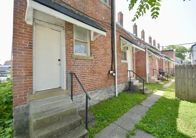 Photo 3 of Townhouse for sale at 419 435 N Ohio Ave, Columbus, OH 43203 | MLS# 226027286 | Listing updated on 2026-08-31