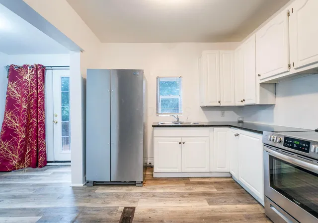 Photo 2 of Multi family home for sale at 2640 2642 W Broad St, Columbus, OH 43204 | MLS# 226027892 | Listing updated on 2026-09-28