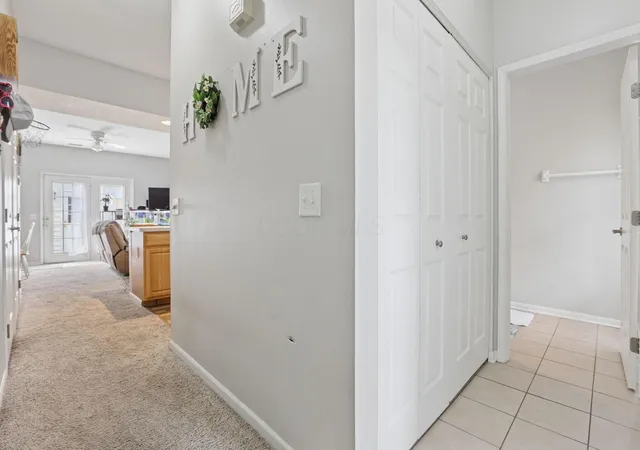 5th image of 707 Pondview Dr, Grove City, OH 43123