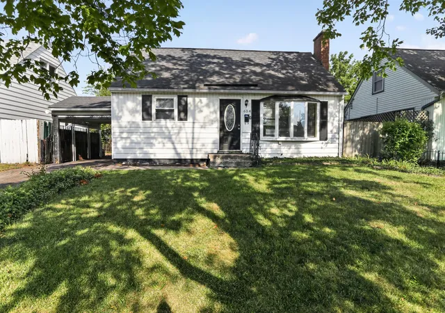 1st image of 654 French Dr, Columbus, OH 43228 | MLS# 226028951