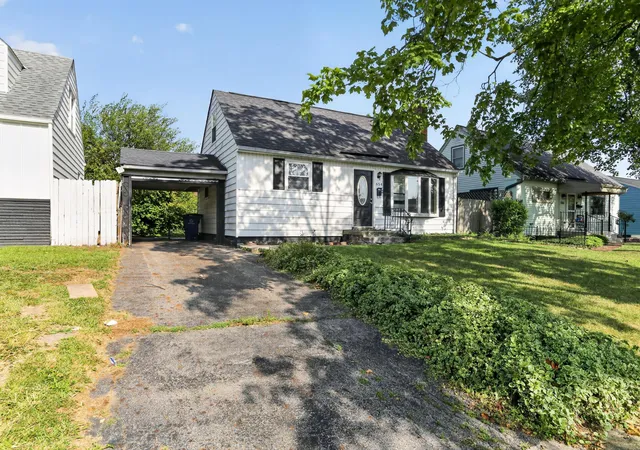 4th image of 654 French Dr, Columbus, OH 43228 | MLS# 226028951