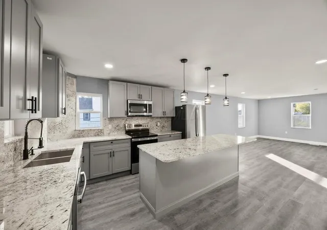 Photo 2 of Single family home for sale at 1006 Campbell Ave, Columbus, OH 43223 | MLS# 226027360 | Listing updated on 2026-09-14