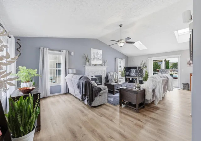Photo 4 of Single family home for sale at 1190 Ml Park Dr, Marysville, OH 43040 | MLS# 226027554 | Listing updated on 2026-10-30