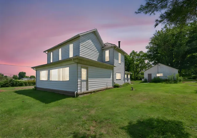 1st image of 3950 Tschopp Rd Ne, Lancaster, OH 43130 | MLS# 226027764