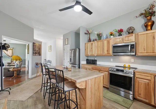 3rd image of 43 Mount Zion Rd Nw, Lancaster, OH 43130 | MLS# 226027657