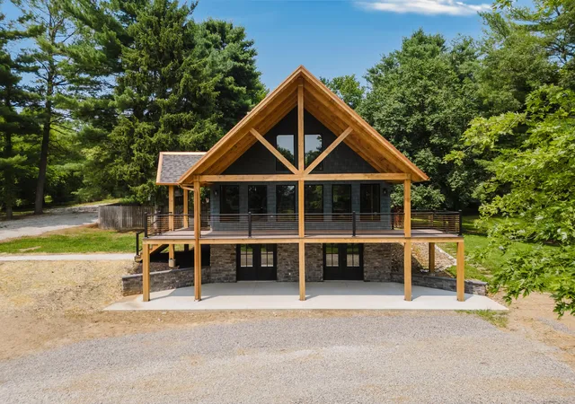 1st image of 8347 Jacksontown Rd, Newark, OH 43056 | MLS# 226027589