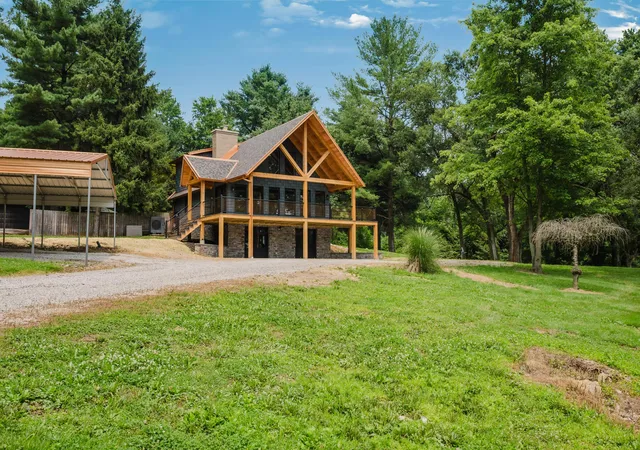 Photo 3 of Single family home for sale at 8347 Jacksontown Rd, Newark, OH 43056 | MLS# 226027589 | Listing updated on 2026-09-15