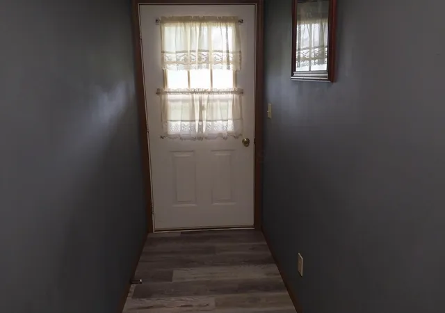 2nd image of 112 Erin Ct, Hillsboro, OH 45133