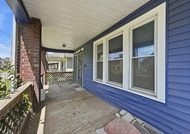 Photo 2 of House for sale at 1126 E 17th Avenue, Columbus, OH 43211 | MLS# 226029269 | Listing updated on 2026-09-03