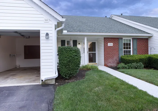 1st image of 11926 Sandpiper Ln, Pickerington, OH 43147 | MLS# 226027568