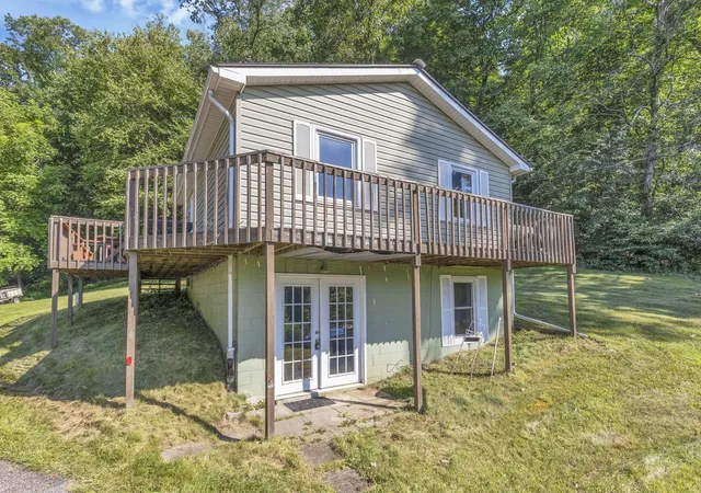 3rd image of 3158 Eckert Rd Se, Lancaster, OH 43130 | MLS# 226027509
