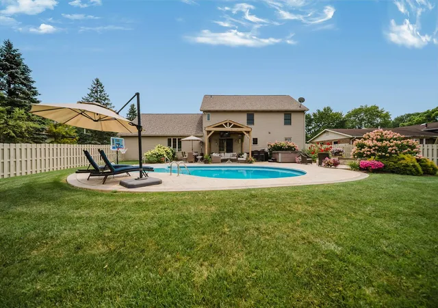 Photo 3 of Single family home for sale at 1720 Marion Edison Rd, Marion, OH 43302 | MLS# 226030004 | Listing updated on 2026-09-05