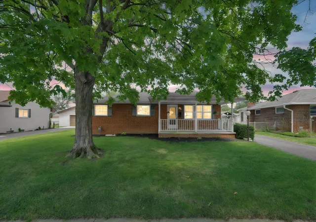 Photo 1 of Single family home for sale at 2634 Dartmoor Rd, Grove City, OH 43123 | MLS# 226027701 | Listing updated on 2026-07-29