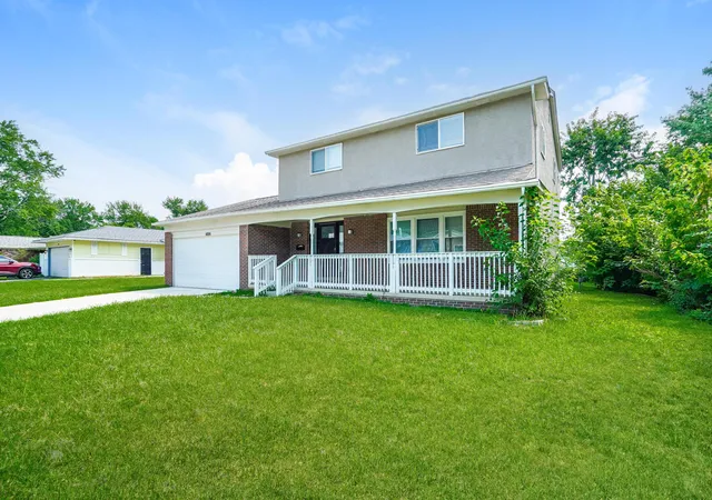 2nd image of 4814 Heatherton Dr, Columbus, OH 43229 | MLS# 226028728