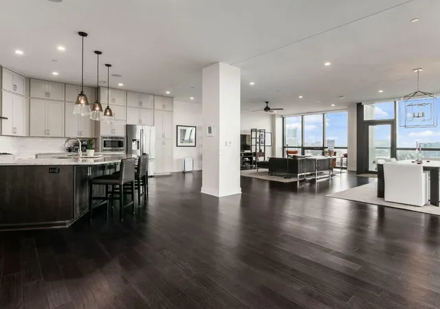 Photo 1 of Condo for sale at 250 W Spring St #824, Columbus, OH 43215 | MLS# 226027418 | Listing updated on 2026-09-14