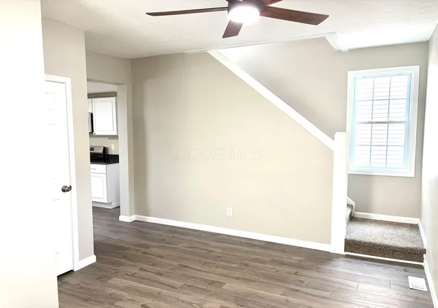 3rd image of 21 Dewey Ave, Newark, OH 43055 | MLS# 226027431