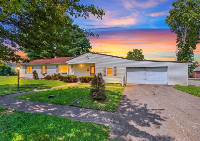 Photo 1 of Sale Pending at 121 N Wisconsin Ave, Wellston, OH 45692 | MLS# 226027442 | Listing updated on 2026-09-14