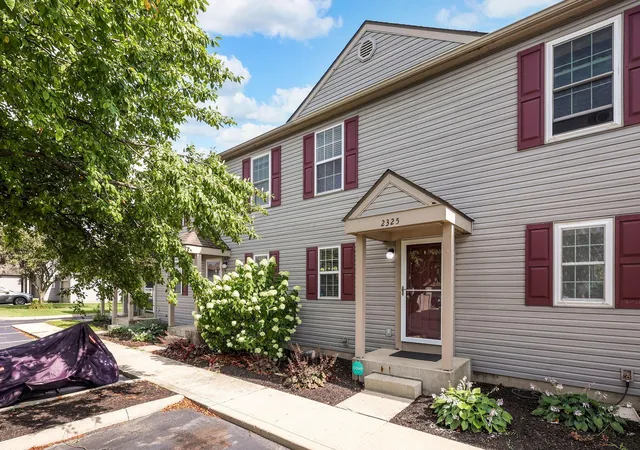 Photo 2 of Condo for sale at 2325 Sandman Dr #69D, Columbus, OH 43235 | MLS# 226027526 | Listing updated on 2026-09-14