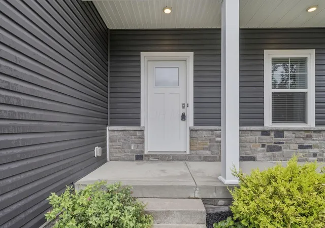 4th image of 5791 Trail View Xing, Grove City, OH 43123 | MLS# 226027561