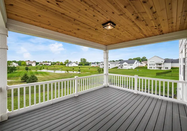 3rd image of 2338 Jaxton Ct, Lewis Center, OH 43035 | MLS# 226028044