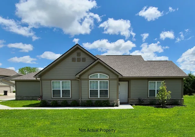 1st image of 704 Olde Creek Dr, Newark, OH 43055 | MLS# 226027606
