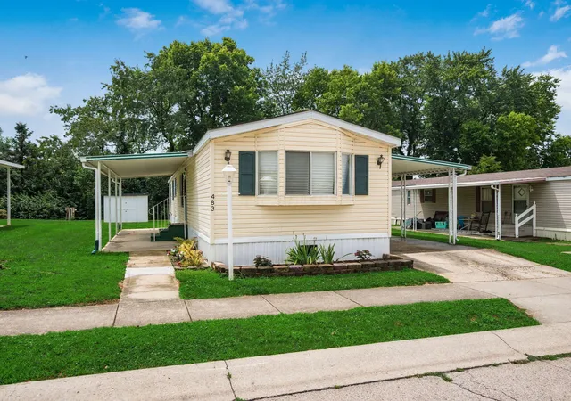 2nd image of 483 Shenandoah Valley Dr, Columbus, OH 43207 | MLS# 226028125