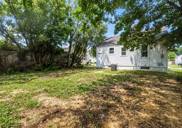 Photo 16 of Single family home for sale at 3080 E 13th Avenue, Columbus, OH 43219 | MLS# 226027643 | Listing updated on 2026-10-09