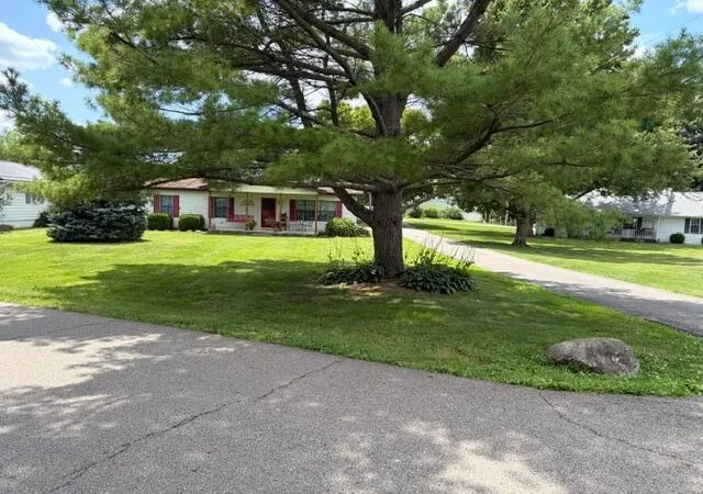 1st image of 75 Park Dr, Thornville, OH 43076 | MLS# 226027762