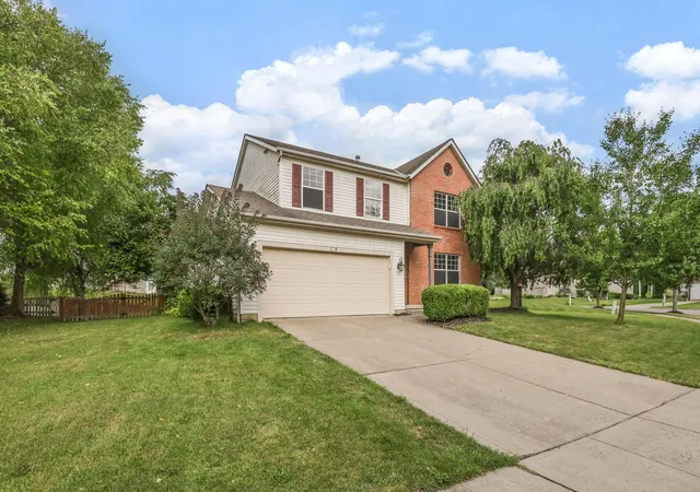 3rd image of 164 Shaleridge Dr, Pataskala, OH 43062 | MLS# 226027773