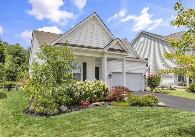 Photo 1 of Single family home for sale at 2753 Newbern Dr W, Blacklick, OH 43004 | MLS# 226027808 | Listing updated on 2026-09-17