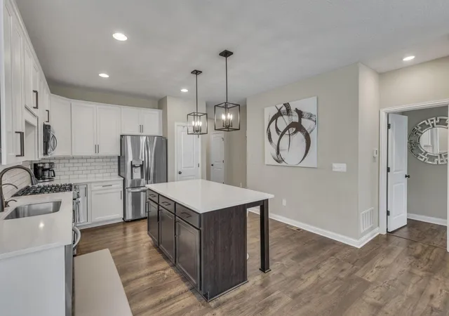 4th image of 2753 Newbern Dr W, Blacklick, OH 43004 | MLS# 226027808