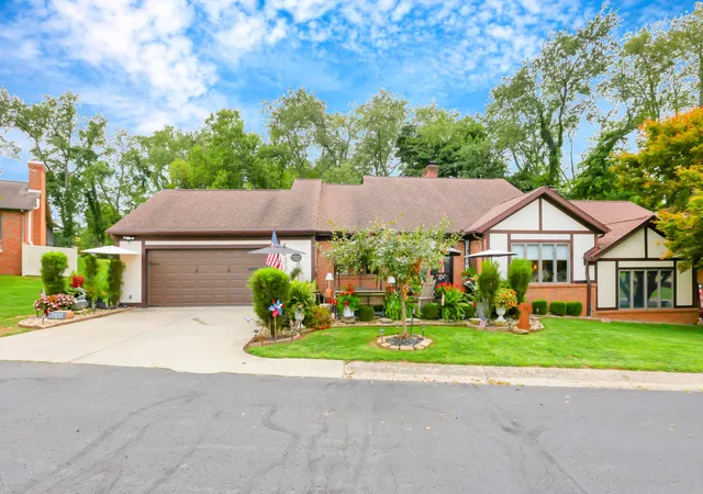 2nd image of 1433 Amesbury Ln, Newark, OH 43055 | MLS# 226027738