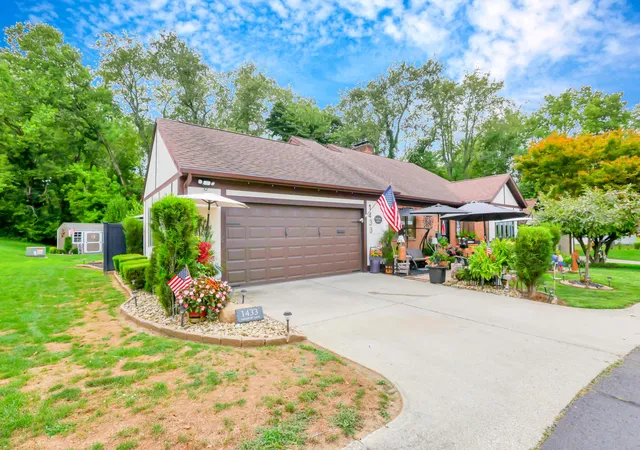 4th image of 1433 Amesbury Ln, Newark, OH 43055 | MLS# 226027738