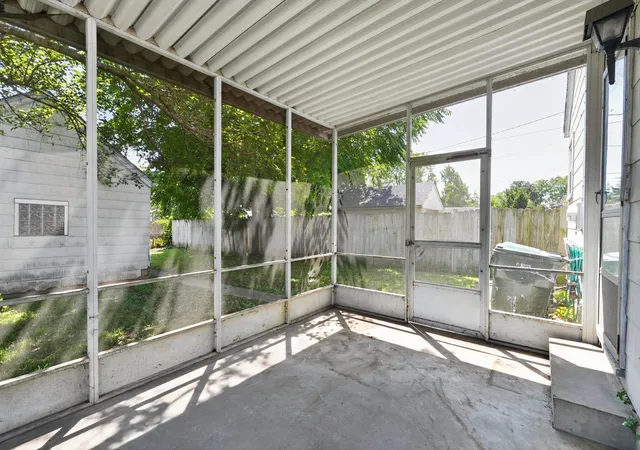 5th image of 584 Chestershire Rd, Columbus, OH 43204 | MLS# 226027711