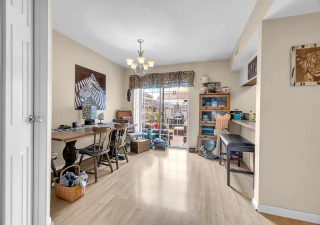Photo 4 of Condo for sale at 1622 Park Row Dr #B, Columbus, OH 43235 | MLS# 226027803 | Listing updated on 2026-08-04