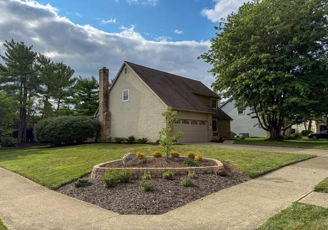 2nd image of 621 Valley Wood Ct, Westerville, OH 43081 | MLS# 226027993