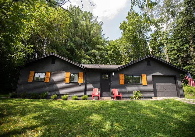 Photo 1 of Single family home for sale at 9676 Hooper Rd, Athens, OH 45701 | MLS# 226027786 | Listing updated on 2026-08-18